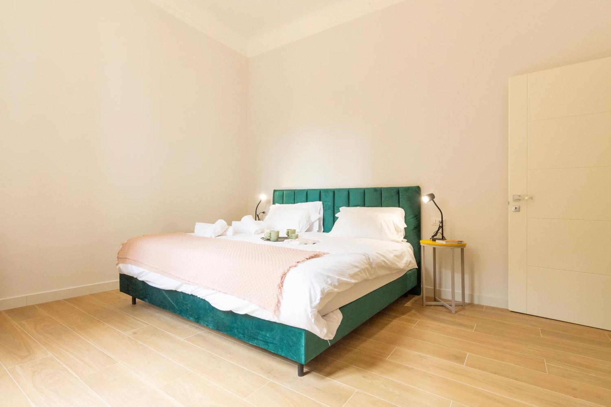 Italianflat - Navigli Suite มิลาน ภายนอก รูปภาพ