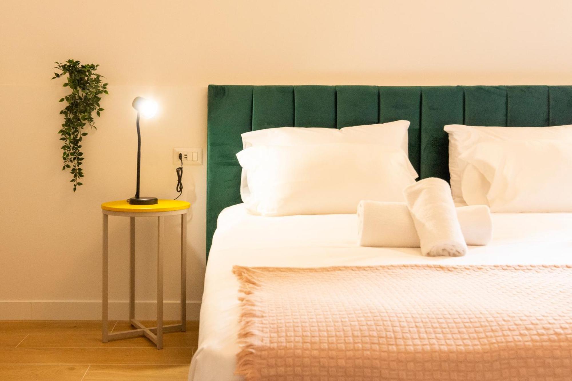 Italianflat - Navigli Suite มิลาน ภายนอก รูปภาพ